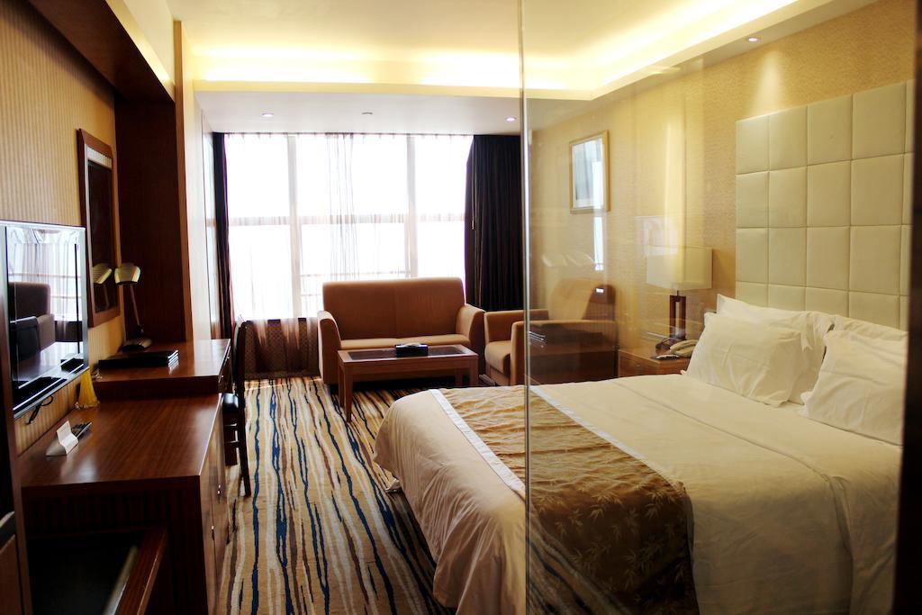 Shenzhen Luohu Railway Station Hotel - Commercial Building Pokój zdjęcie