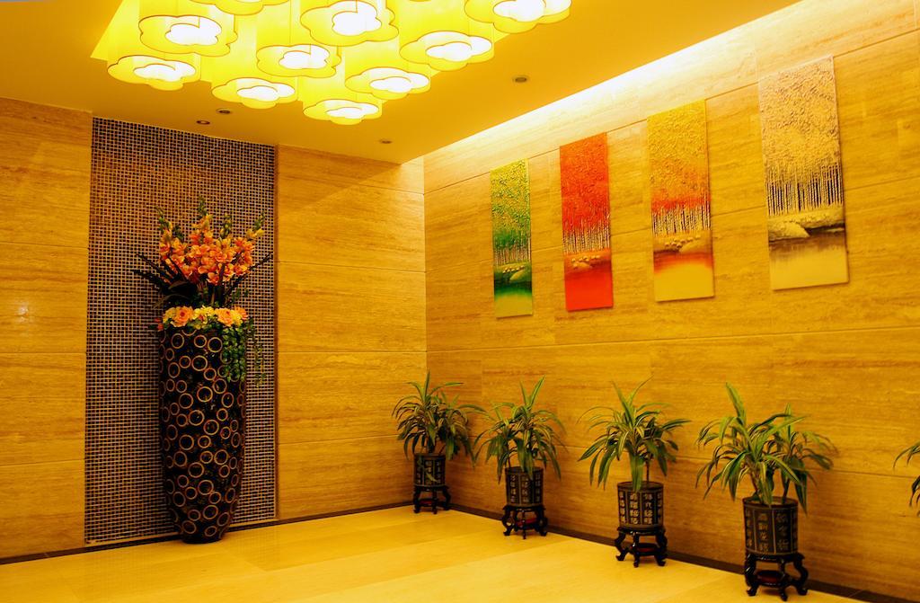Shenzhen Luohu Railway Station Hotel - Commercial Building Zewnętrze zdjęcie